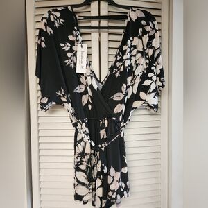 Veronica M Black Floral Print Short Sleeve Open-Back Romper